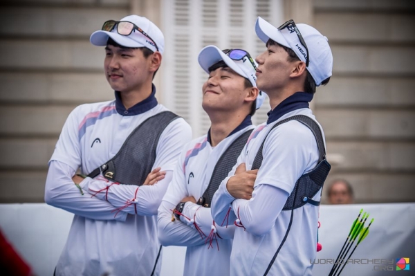 김현종 유스세계선수권(남자단체전 금메달).