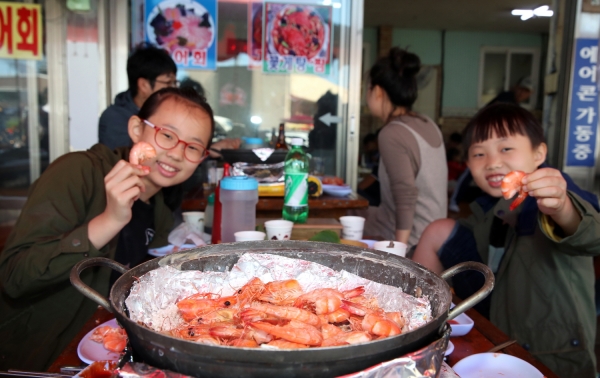 지난해 대하축제장 모습