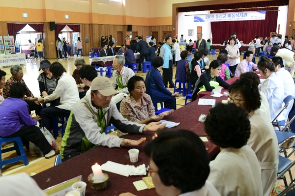 하반기 이동복지관 스타트_ 상반기 서부면 이동복지관 사진