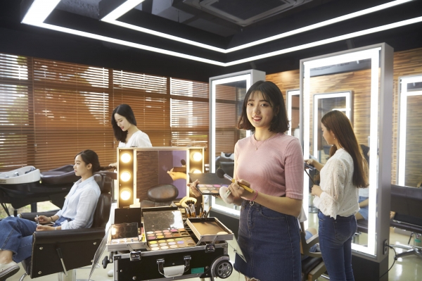 윌드N-뷰티 프로페셔널 콘테스트 준비 모습