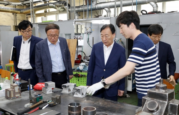 ​설동호 교육감 전국기능경기대회 참가선수 격려​