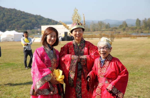 지난해 백제문화제 체험 행사 장면