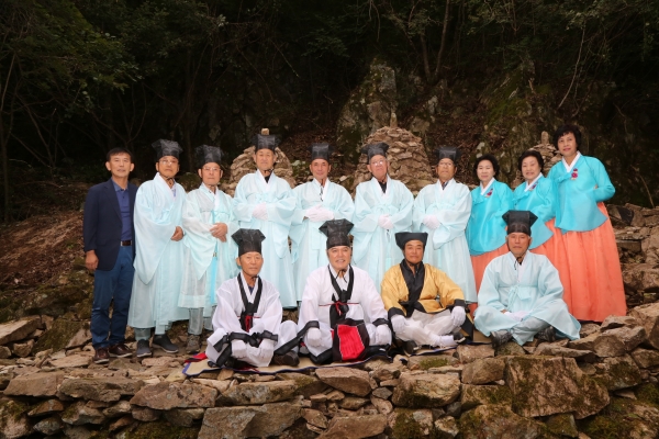 인삼축제 성공예감-마당바위 기도회
