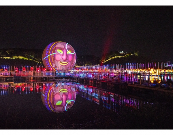 지난 제64회 백제문화제 야경 모습