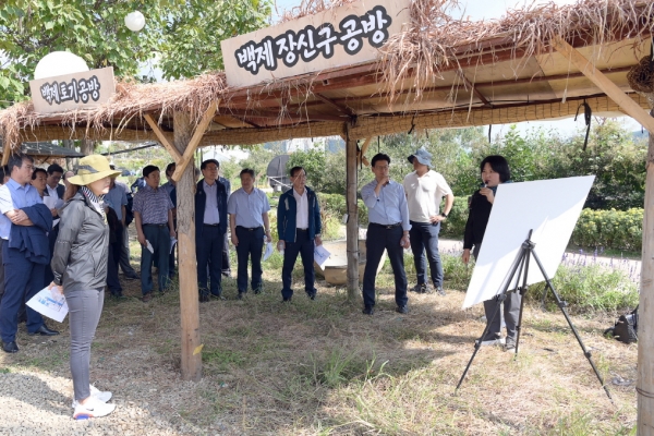 제65회 백제문화제 최종 현장점검에 나선 김정섭 시장