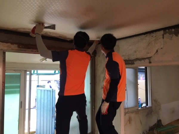 한국철도공사 대전건축봉사회, 6.25참전유공자 주거환경 개선사업 봉사 실시