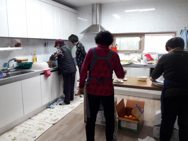 경로당 노인일자리 제공.