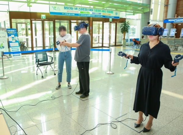 충남대 재활의학과, 찾아가는 VR 스마트헬스케어 무료체험 행사 진행