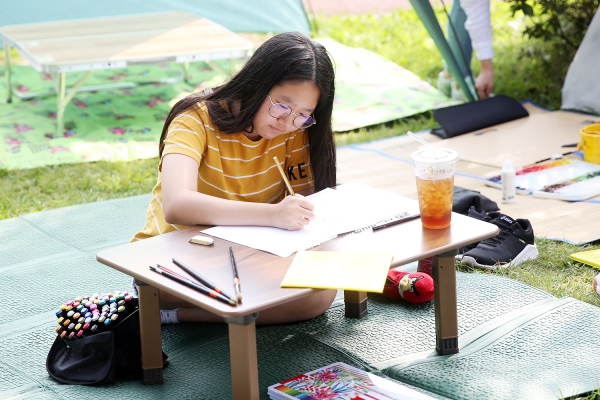 28일 호수공원에서 개최된 2019 안견사랑제 전국 초·중·고 미술대회 모습