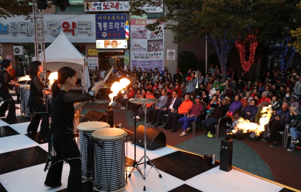 엄사면 프린지 공연