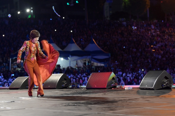 백제문화제 세계유산등재 4주년 축하 기념공연(김연자)