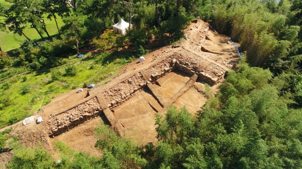 땅속에서 한산읍성의 모습을 찾다.