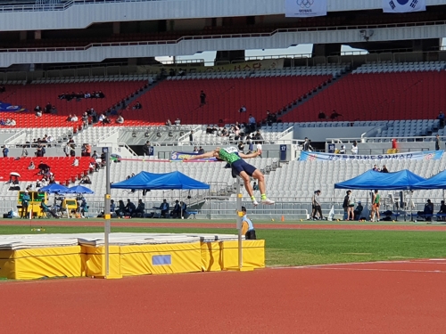 서천군청 육상팀 우상혁, 전국체전 높이뛰기 2연패 달성