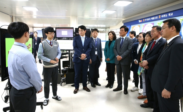 국회 교육위원회 국정감사 현장 대덕소프트웨어마이스터고 방문