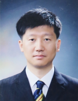 무역학과 은웅 교수