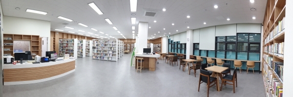 도서관 일반자료실