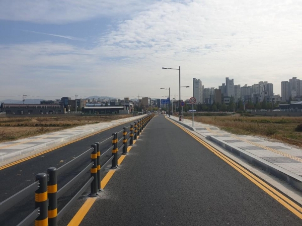 신흥마을 진입도로개설공사 준공모습