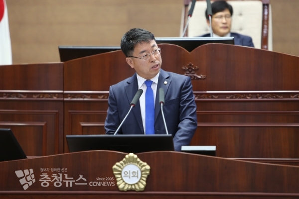 제226회 임시회 시정질문(이종담) / 충청뉴스 최형순 기자