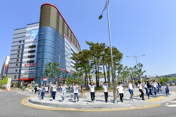 안녕 캠페인 우수사례 (아산시버스터미널 환승센터 플래시몹).