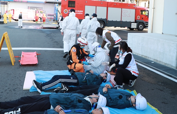 30일 코오롱인더스트리(주)에서 실시된 안전한국훈련 모습