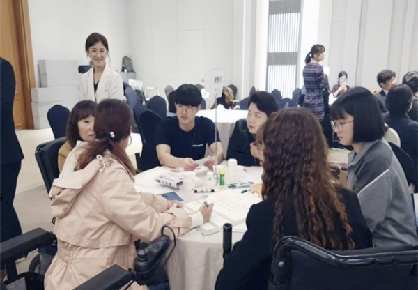 간호대학 건강반 축제 개최 모습