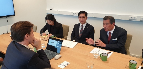 외자유치 투자 협약체결 모습