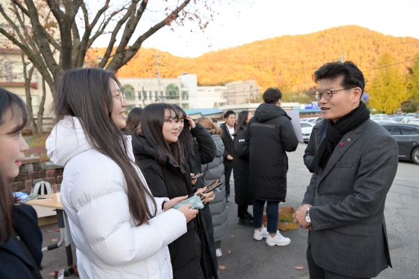 김정섭 공주시장, 수험생 격려