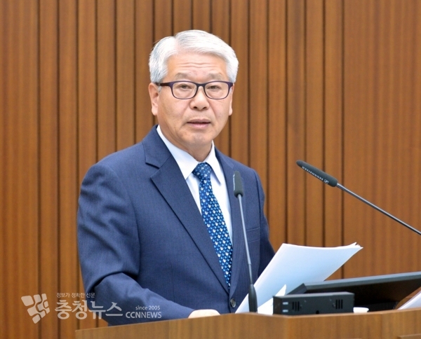 금택 의장은 지난 2017년 11월 제46회 정례회 제2차 본회의 시정질문을 통해 조치원 지역 배수펌프장 증설 등을 촉구했다.