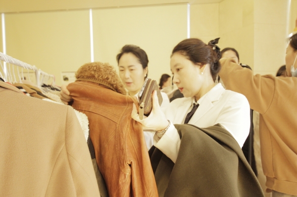 유성선병원 간호국, 취약계층 환자 돕는 ‘사랑의 바자회’ 개최.