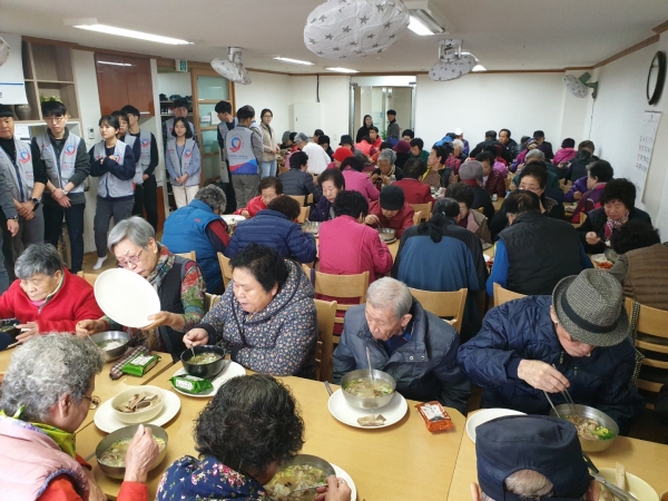한국도로공사 대전충남본부와 함께하는 갈비탕 나눔행사