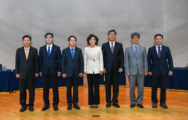 제19대 총장임용후보자 선거 제1차 공개토론회 개최