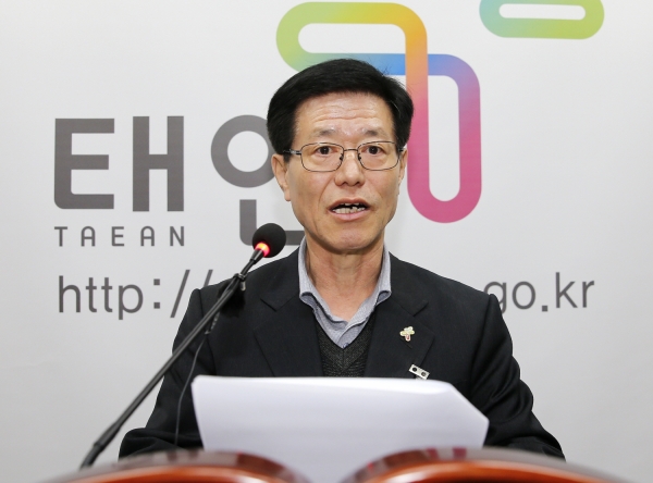 석복기 상하수도센터소장 정례브리핑 모습