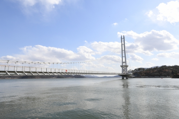 예당호 출렁다리