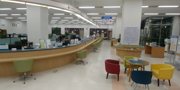 대전서구청 민원실 전경