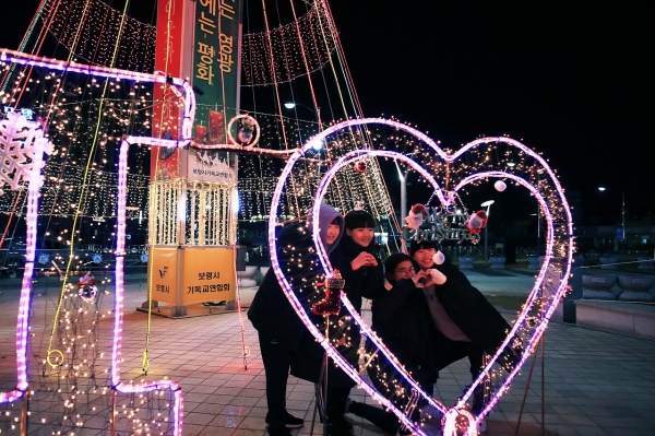 성탄트리 점등 모습