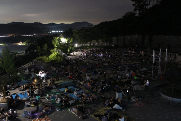 홍대용과학관(지난해 8월 페르세우스 유성우 관측행사 모습