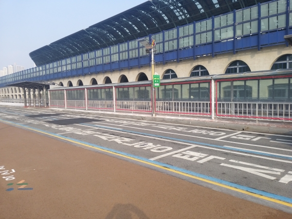 아산시 한파대비 버스・택시승강장 바람막이 설치