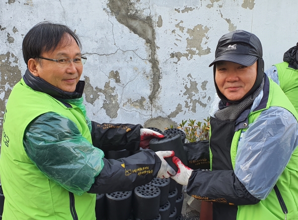 국민연금공단 대전,‘사랑의 연탄나눔’봉사활동 펼쳐