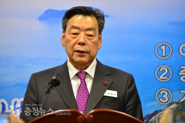 신년 기자회견하는 가세로 태안군수/ 충청뉴스 최형순 기자