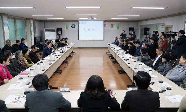 괴정동 연두방문에 나선 장종태 구청장