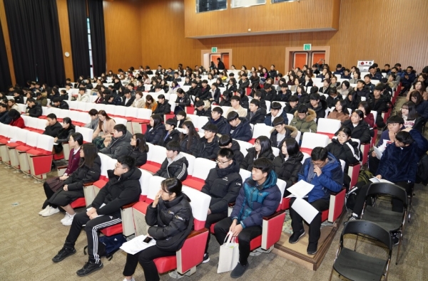 교육과학연구원, 창의융합영재교육원 입학식 및 특강 개최