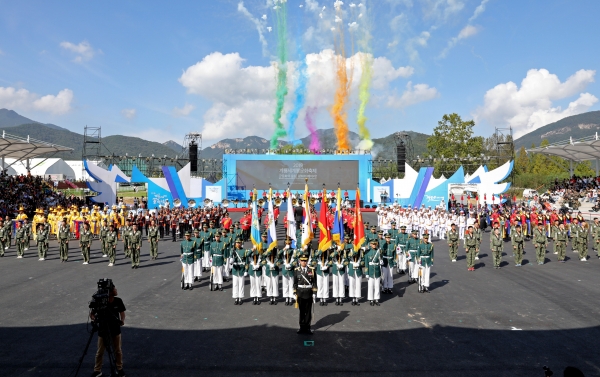 지난 2019계룡세계군문화축제 사진