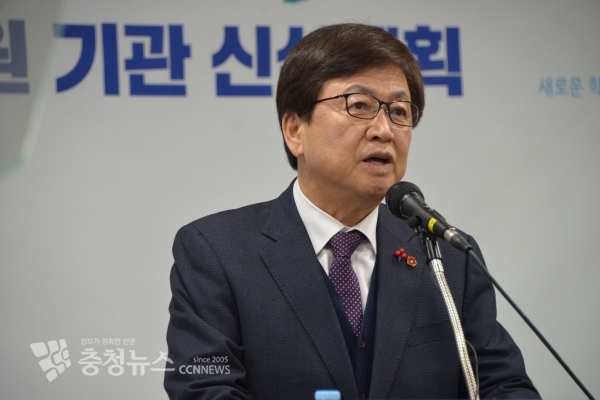 브리핑 하는 최교진 세종시교육감 / 충청뉴스 최형순 기자