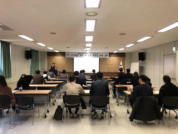 지난달 30일 천안시가 조기폐차 지원사업 및 매연저감장치 부착 지원사업 읍면동 담당자를 대상으로 교육 진행