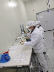 아산시 학교급식지원센터 식자재 소분