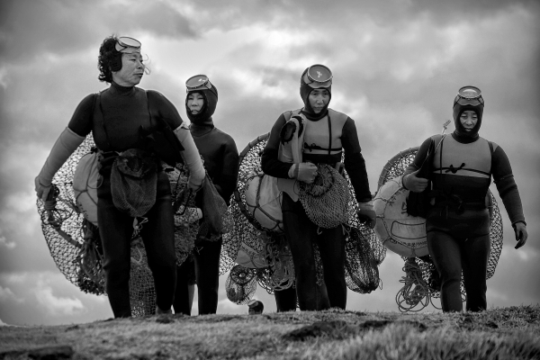 양교수의 사진 ‘해녀’.