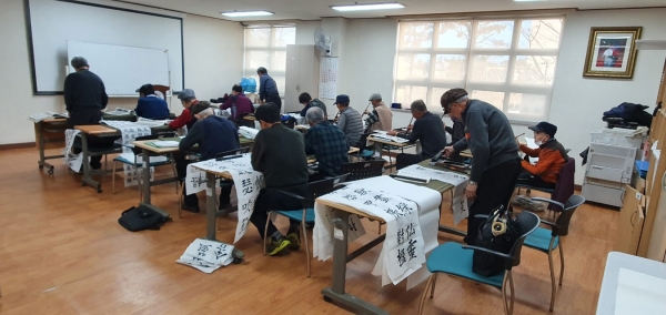 지난해 우수학습동아리 활동 사진