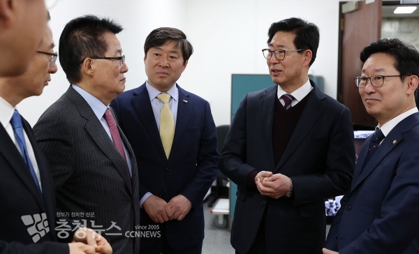 박지원, 박범계 의원 만난 양승조 지사