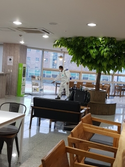 청소년수련관시설 내부 방역.소독 실시