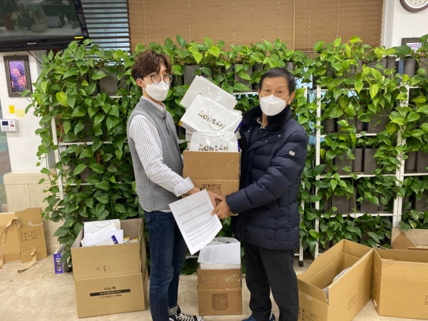 논산시 취약계층 손소독제 및 마스크 배부